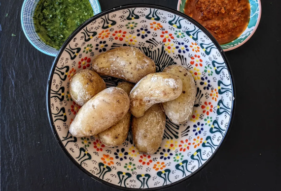 Recept: kanárske zemiaky – papas arrugadas